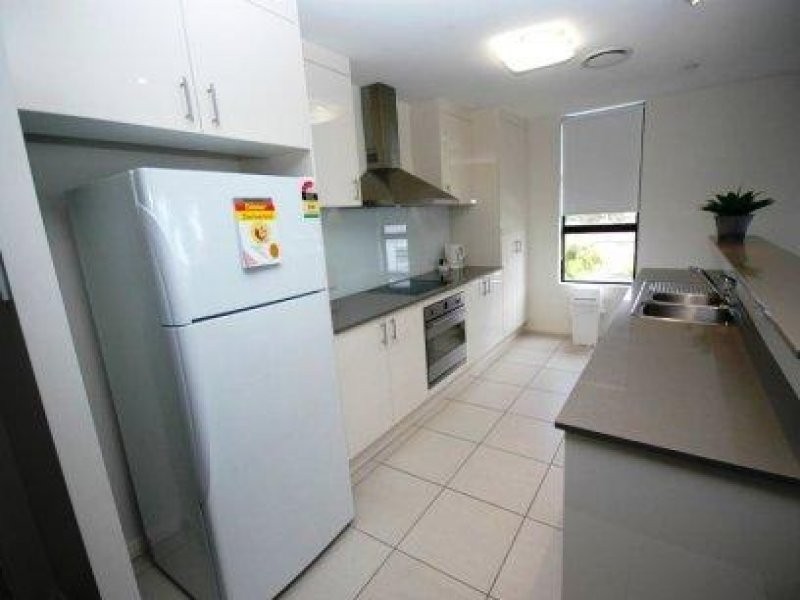 371 The Esplanade, Hervey Bay QLD 4655