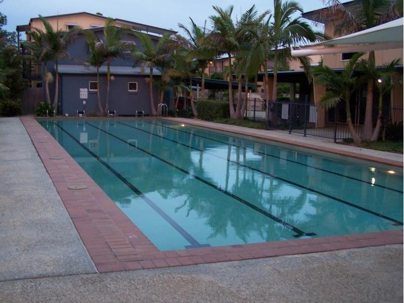 66 University Drive University Drive, Meadowbrook QLD 4131