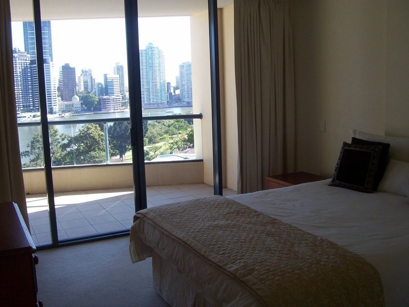 321 Main Street, Kangaroo Point QLD 4169