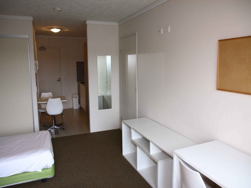 25 Lake Orr Drive, Robina QLD 4226