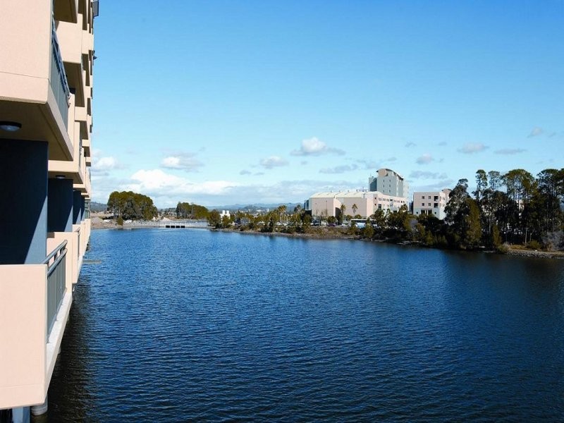 25 Lake Orr Drive, Robina QLD 4226