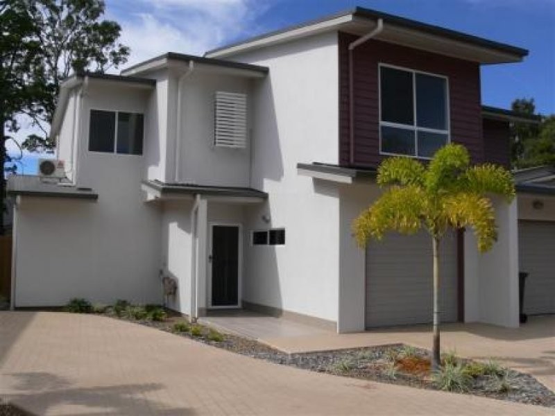 71 Elizabeth St, Hervey Bay QLD 4655