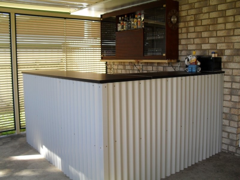 111 Limpus Street, Urangan QLD 4655