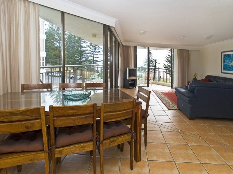 ID 8099, Rainbow Bay QLD 4225