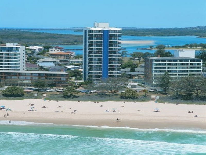 ID 8099, Rainbow Bay QLD 4225