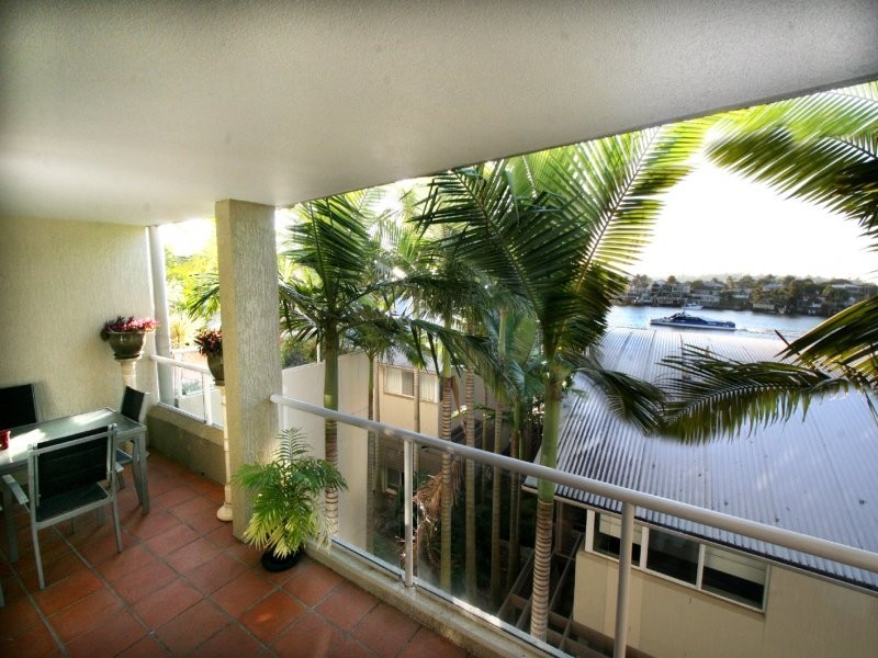 135 Macquarie Street, Teneriffe QLD 4005