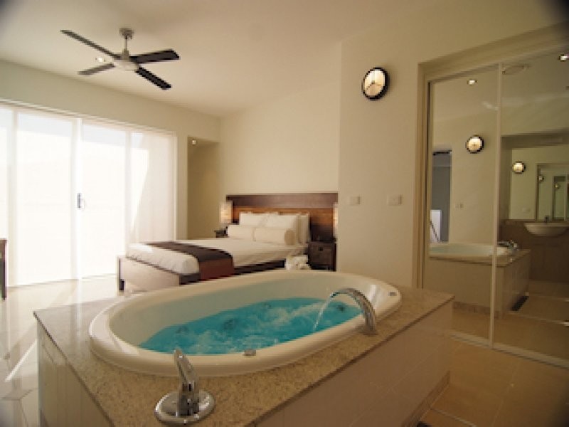 Airlie Beach QLD 4802