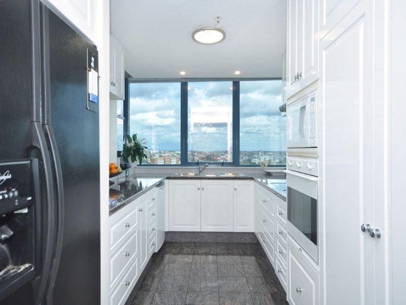 103/2 Goodwin Street, Kangaroo Point QLD 4169