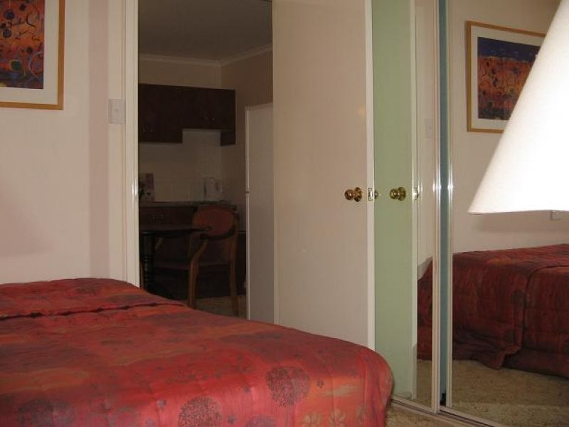 421 Kessels Road, Robertson QLD 4109