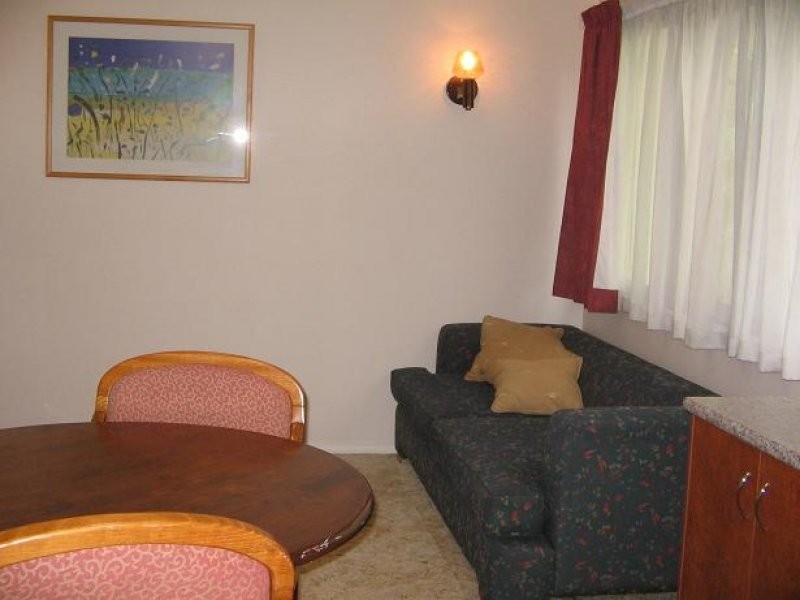 421 Kessels Road, Robertson QLD 4109