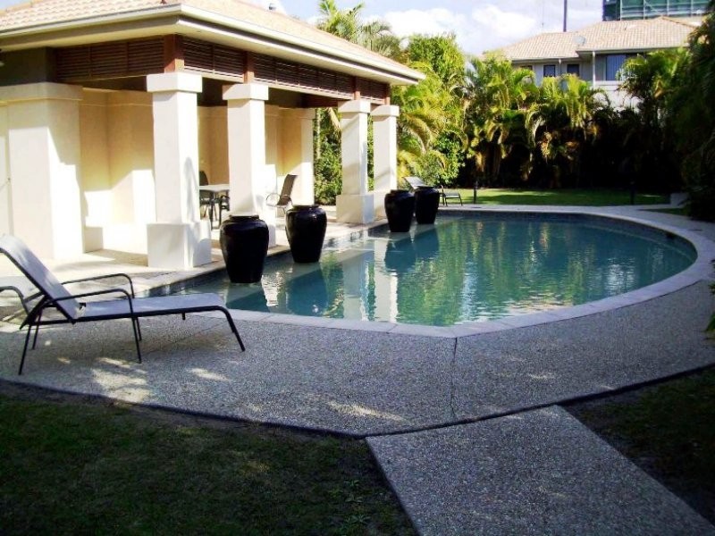 ID 8111, Varsity Lakes QLD 4227