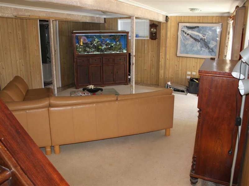 133 Sheehan Ave, Hope Island QLD 4212