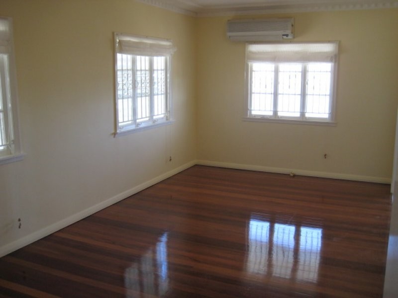 39 Junction Road, Morningside QLD 4170