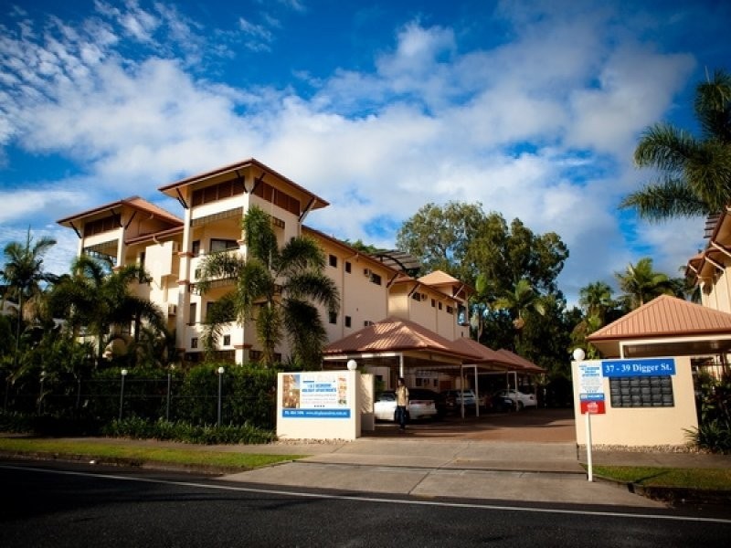 Cairns QLD 4870