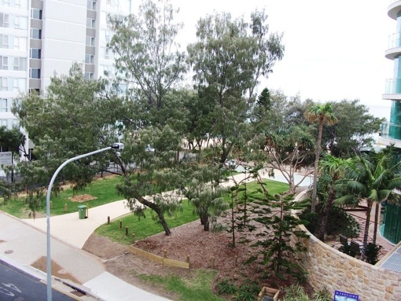 ID 8114, Surfers Paradise QLD 4217