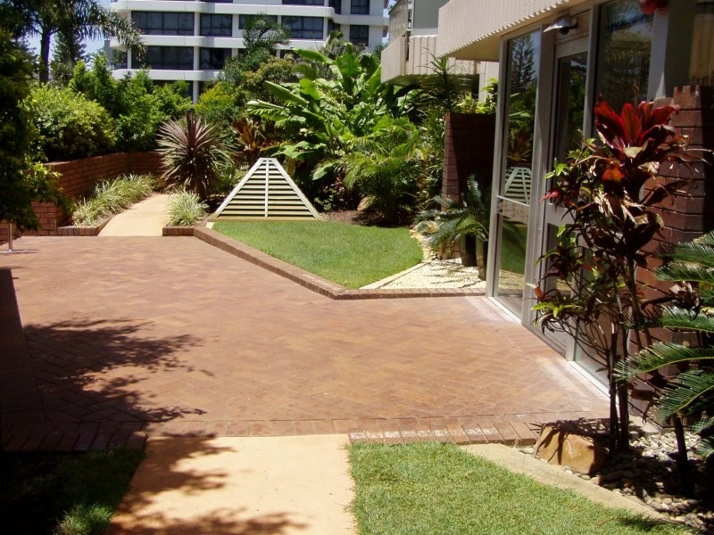 Main Beach QLD 4217