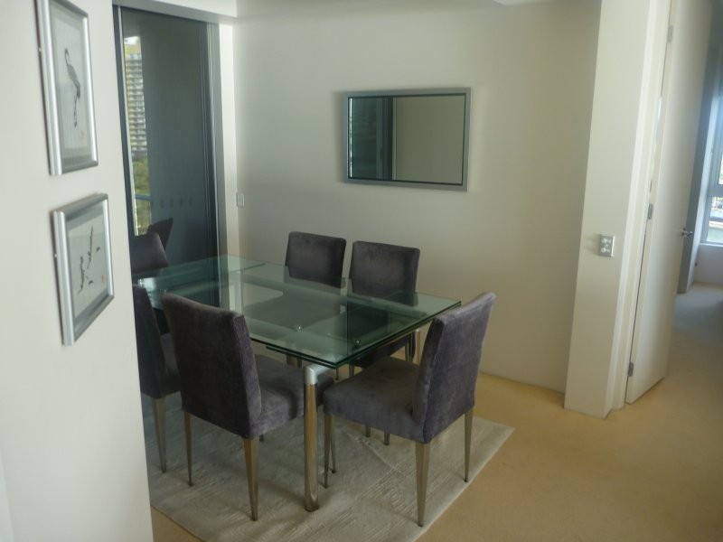 40 Riverview Pde, Surfers Paradise QLD 4217