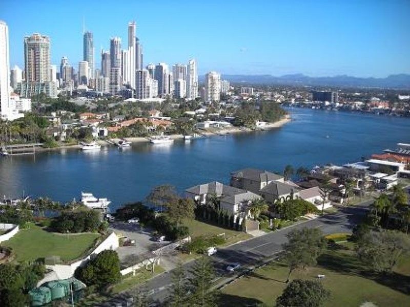 Paradise Waters QLD 4217