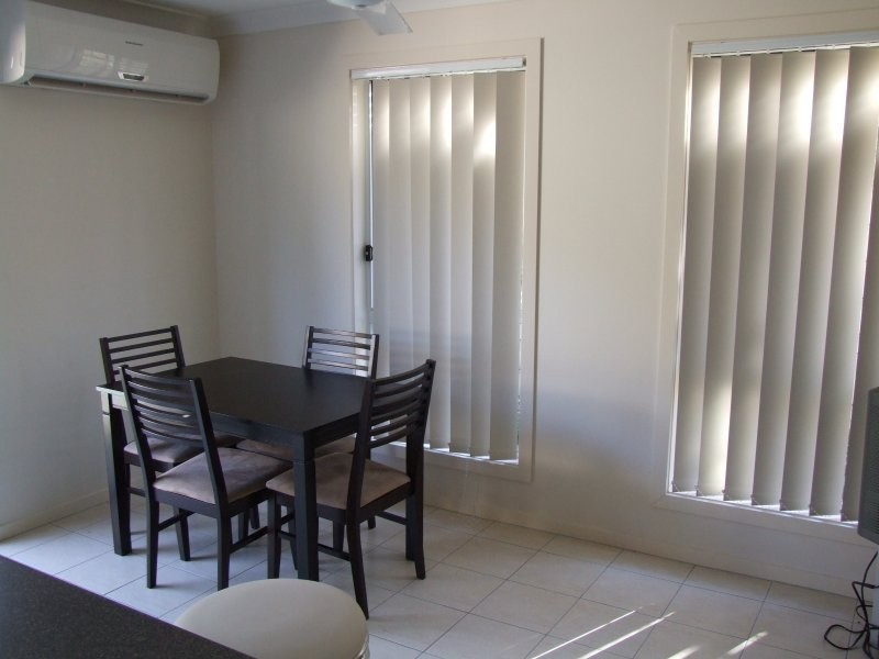 4 / 6 Spirula Street, Coomera QLD 4209