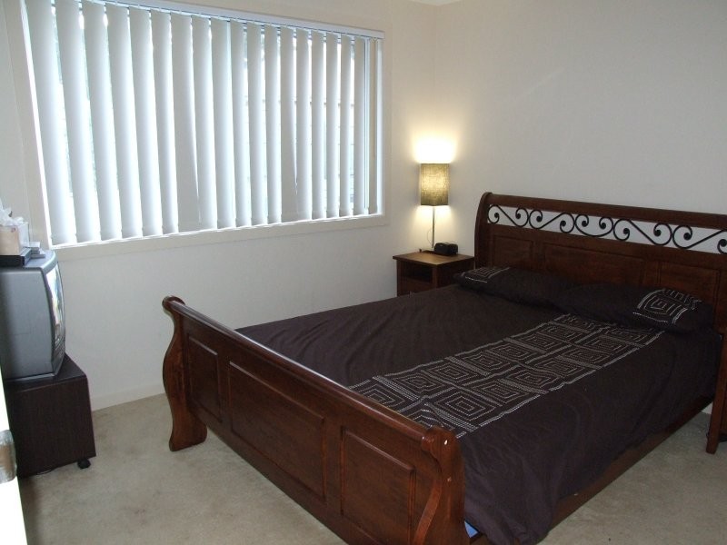 4 / 6 Spirula Street, Coomera QLD 4209