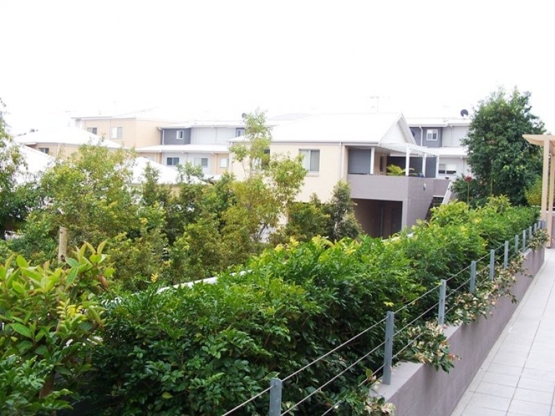 ID 8126, Newcastle NSW 2300