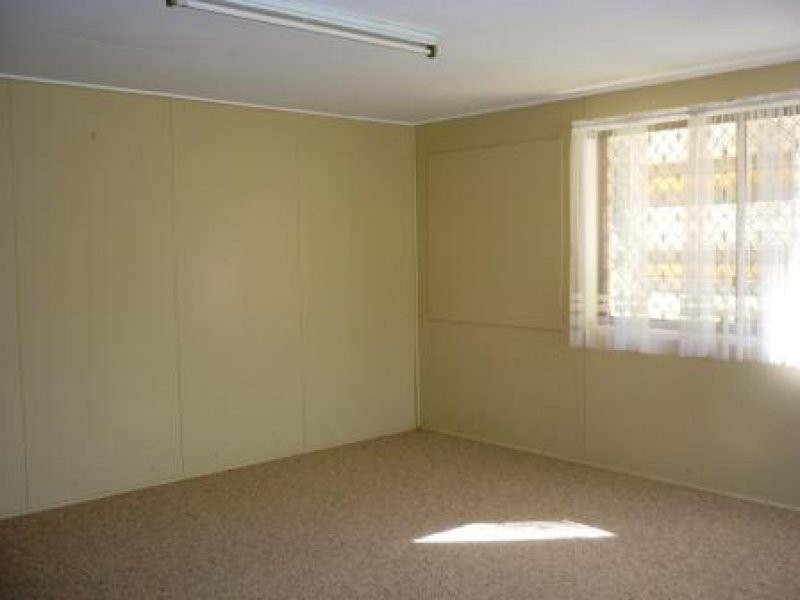 7 Campbell St, Hervey Bay QLD 4655