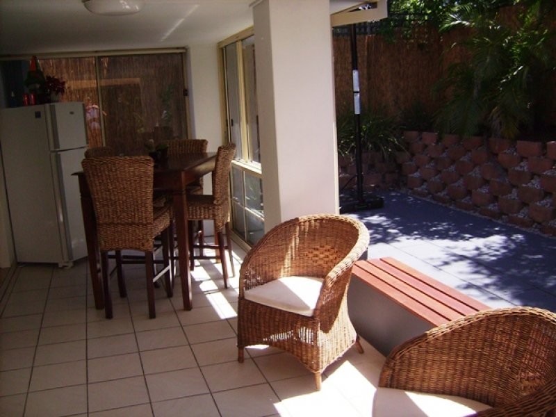 ID 7830, Arundel QLD 4214