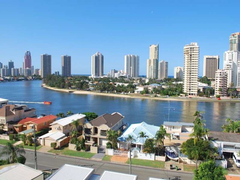 53 Darrambal, Surfers Paradise QLD 4217