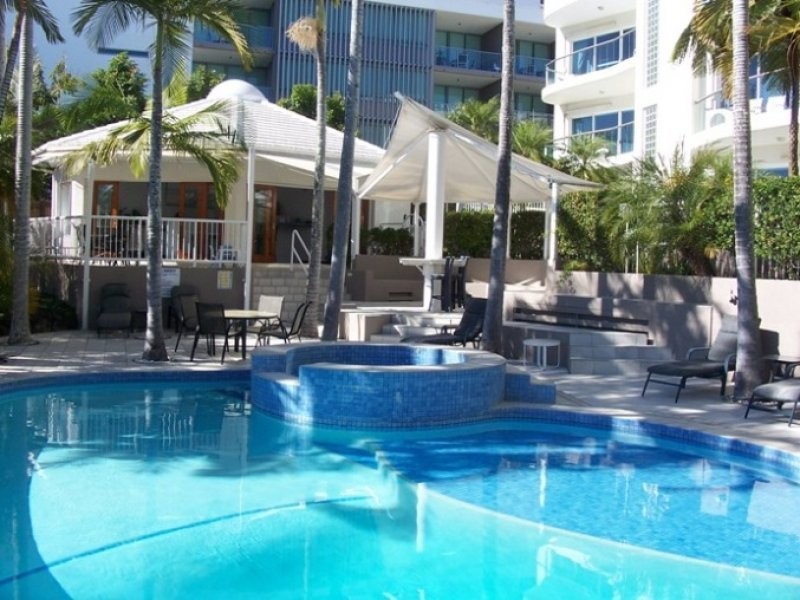 ID 8127, Broadbeach QLD 4218