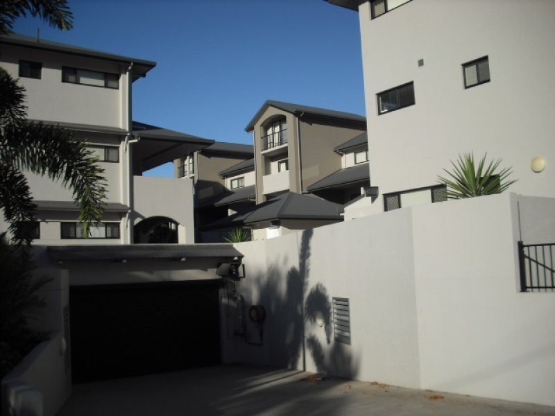 Cairns QLD 4870