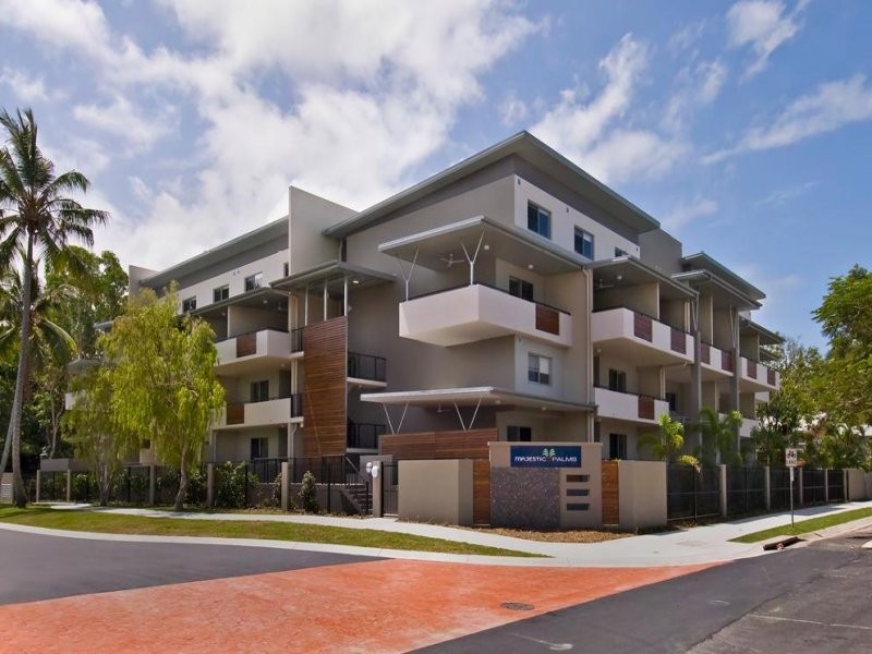 Yorkeys Knob QLD 4878