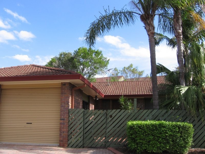 36 Hillardt Street, Robertson QLD 4109