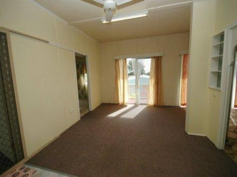 45 BIDEFORD ST, Torquay QLD 4655