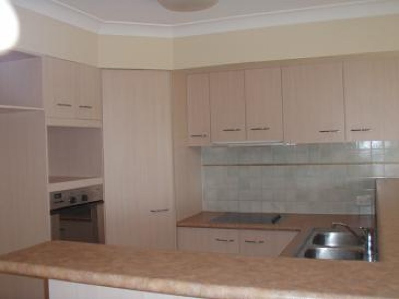 Carrara QLD 4211