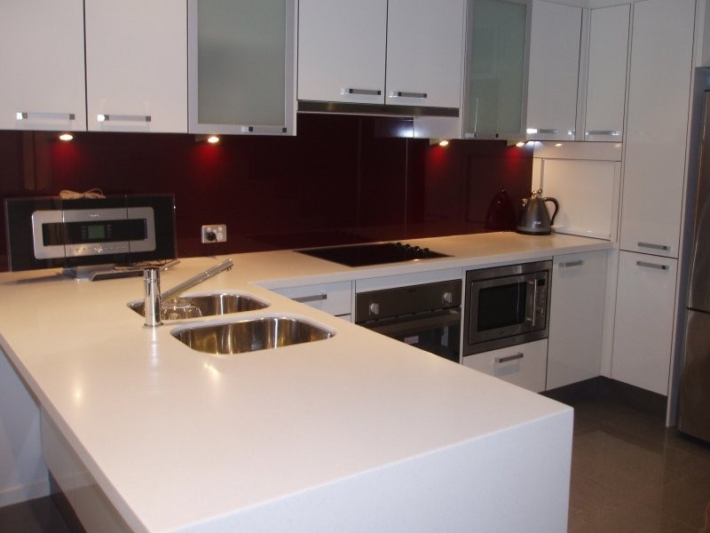 32 Woodroffe Avenue, Main Beach QLD 4217