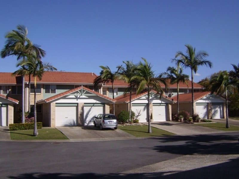 ID 7992, Nerang QLD 4211