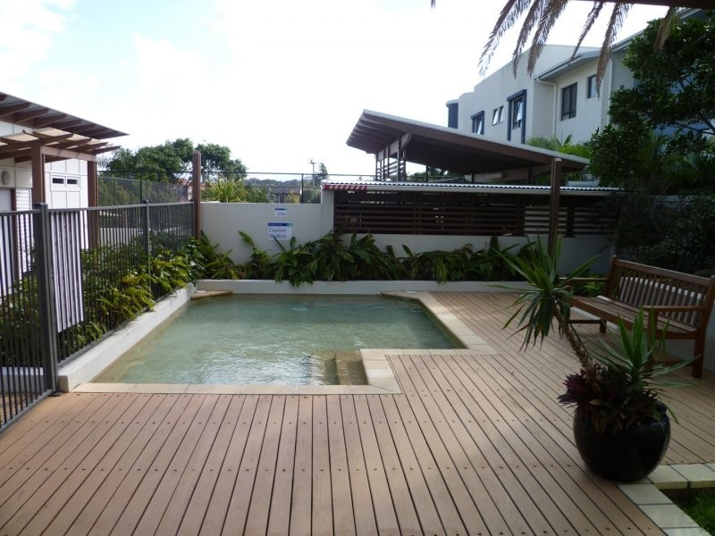 Burleigh Heads QLD 4220