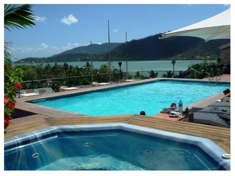 5 Golden Orchid Drive, Airlie Beach QLD 4802