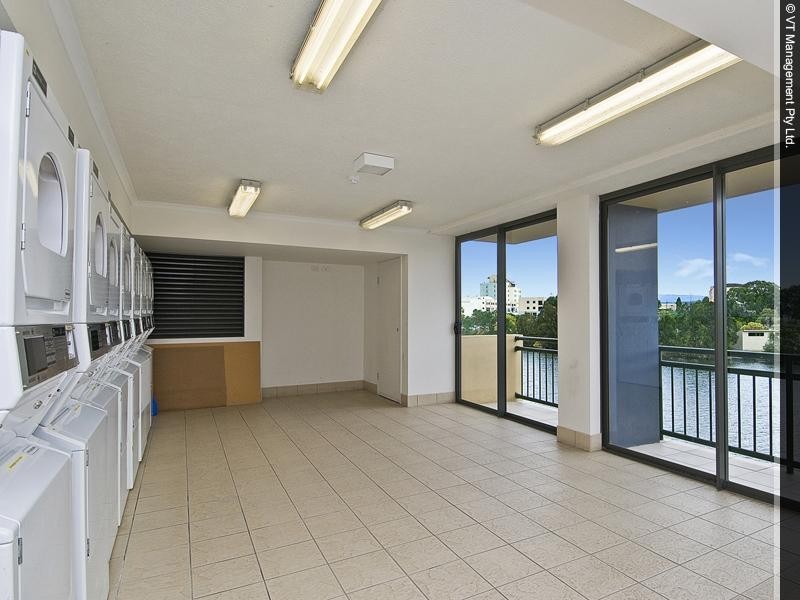 25 Lake Orr Drive, Robina QLD 4226