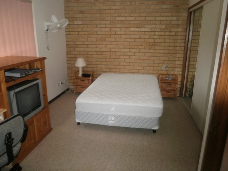 116 Klumpp Road, Upper Mount Gravatt QLD 4122