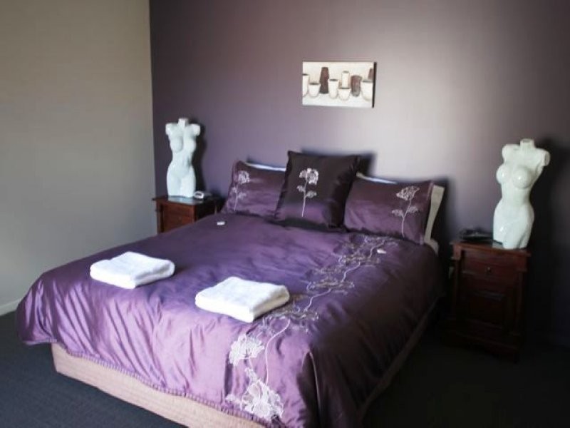 ID 8152M, Stanthorpe QLD 4380