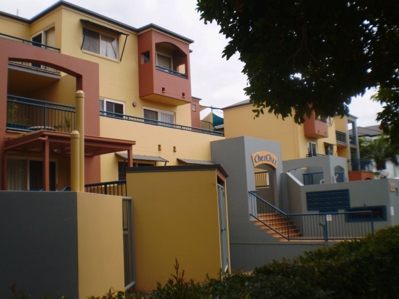 Chevron Island QLD 4217