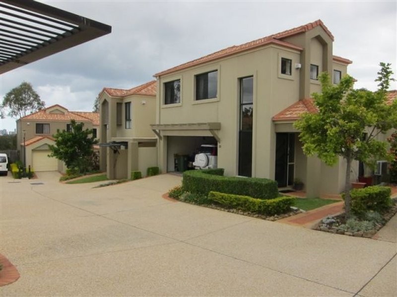 Benowa QLD 4217