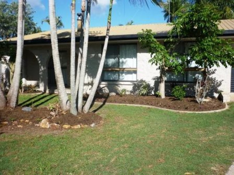 21 LIMPUS STREET, Urangan QLD 4655