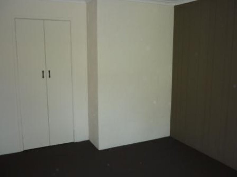 21 LIMPUS STREET, Urangan QLD 4655