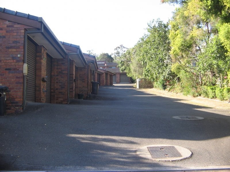 38 Barrett Street, Robertson QLD 4109