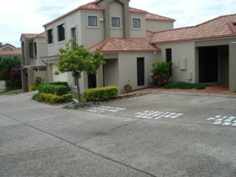 Ashmore QLD 4214
