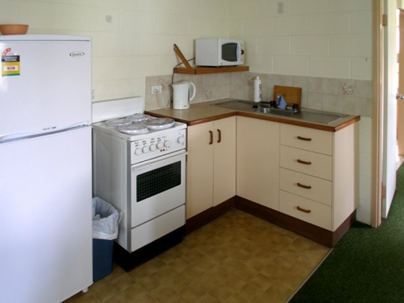 Westcourt QLD 4870
