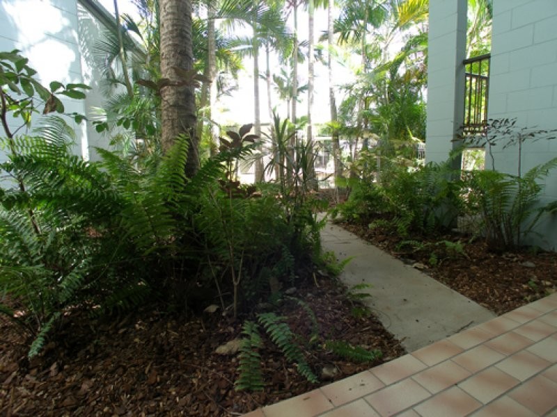 Westcourt QLD 4870