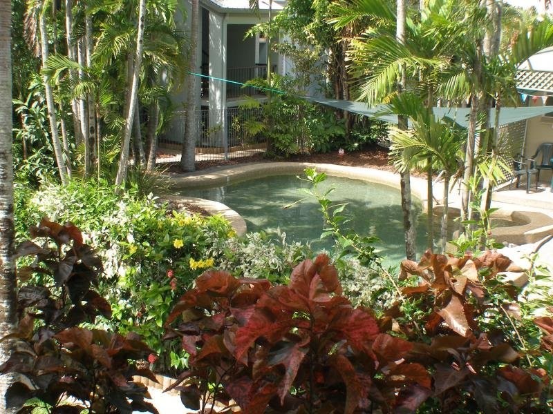 Westcourt QLD 4870